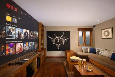 CINEMA-ROOM-THE-SHAMBALA-LUXURY-VILLA-SEMINYAK-FOR-FAMILIES-1