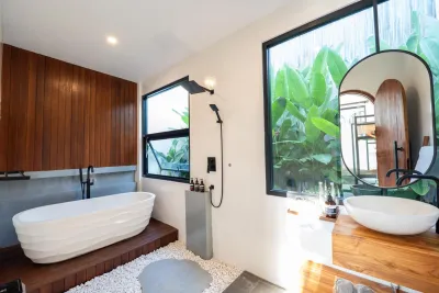 Bathroom-La-Villaya-Private-Villa-Umalas-3-2