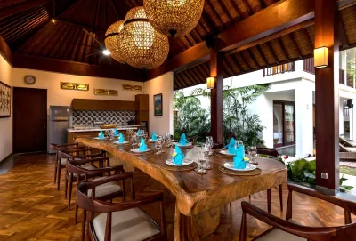Tara-7bedrooms-luxury-villa-for-large-groups-Canggu-24-2