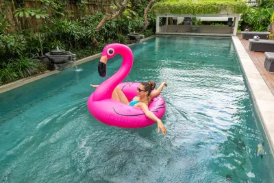 Pool-Luxury-Beach-Villa-Canggu-9-4