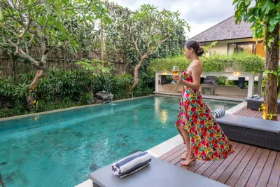 Pool-Luxury-Beach-Villa-Canggu-17-4