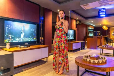 Entertainment-Luxury-Villa-Canggu-5-2