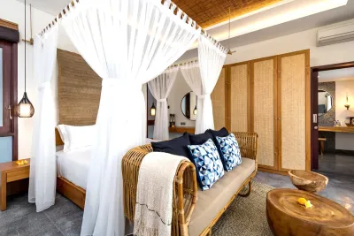 Tara-7bedrooms-luxury-villa-for-large-groups-Canggu-12-2