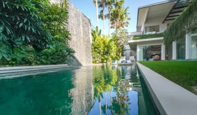 Pool-Desa-Berawa-Luxury-Villa-Canggu-1
