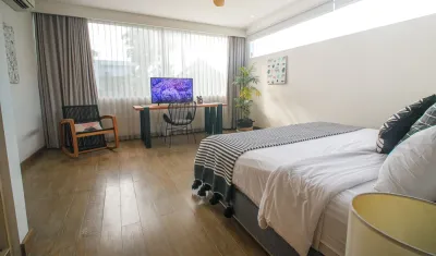 Bedroom-5-Breakfast-Desa-Berawa-Luxury-Villa-Canggu-4