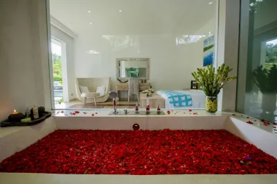 FAMILY-VILLA-BERAWA-CANGGU-BALI-BEDROOM-3-4