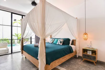Villa-Verde-Luxury-Modern-Villa-Berawa-Canggu-Bali-7