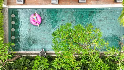 Pool-Luxury-Beach-Villa-Canggu-3-2