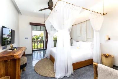 Tara-7bedrooms-luxury-villa-for-large-groups-Canggu-16-2