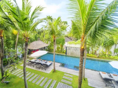 POOL-ABAKOI-6BED-LUXURY-VILLA-SEMINYAK-1
