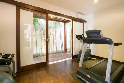 Luxury-6bed-Villa-Naty-Umalas-Bali-53