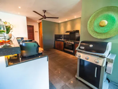 KITCHEN-ABAKOI-LUXURY-FAMILY-6BED-VILLA-4