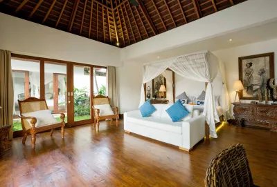 Luxury-6bed-Villa-Naty-Umalas-Bali-45