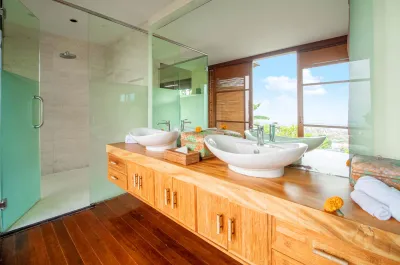 Master-bedroom-bathroom-6