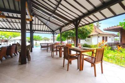 Dining-Area-Joglo-By-The-Beach-Pemuteran-Private-Villa-5