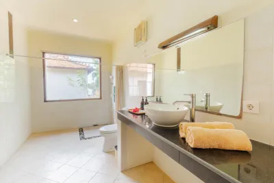 Villa-3-Bathroom-Joglo-By-The-Beach-Pemuteran-Private-Villa-2