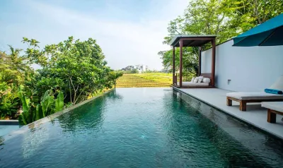 2nd-Pool-Ambalama-luxury-villa-3