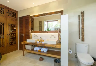 Luxury-6bed-Villa-Naty-Umalas-Bali-39