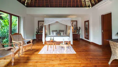 Bedroom-Private-Luxury-Villa-Naty-Umalas-2