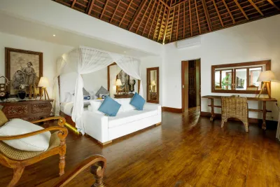Luxury-6bed-Villa-Naty-Umalas-Bali-46