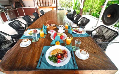 Dining-Room-Private-Luxury-Villa-Naty-Umalas-1