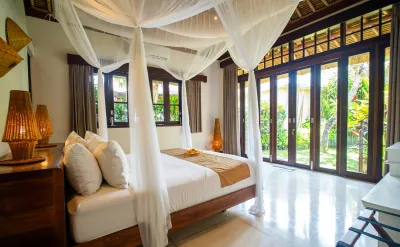 Bedroom-Luxury-Beachfront-Villa-Canggu-11