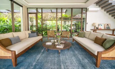 Indoor-Living-Room-2nd-Luxury-5bed-villa-Canggu-2