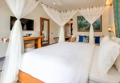 Lotus-5bedrooms-luxury-villa-Canggu-Bali-4