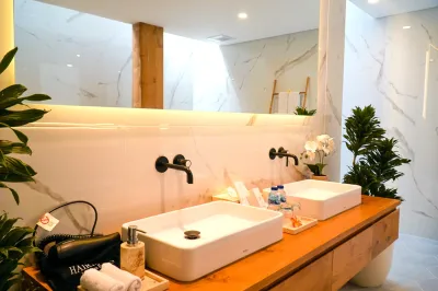 Lotus-5bedrooms-luxury-villa-Canggu-Bali-56