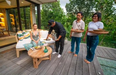 Staff-Luxury-Villa-Tumbak-Bayuh-Canggu-2