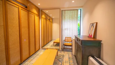 Walk-in-Close-Master-Bedroom-Luxury-5bed-Villa-River-View-Canggu