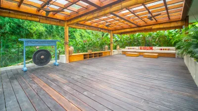 Yoga-Shala-Luxury-5bed-villa-with-yoga-shala-Canggu-4