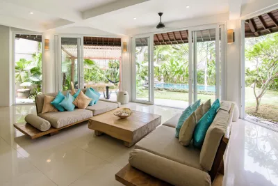 Mana-Batu-Bolong-Villa-9