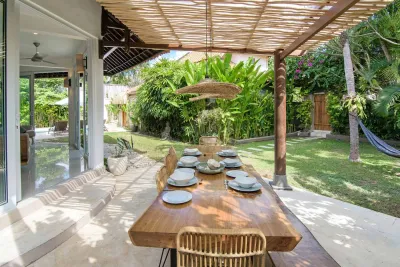 Ron-Ron-Batu-Bolong-villa