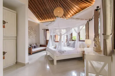 Mana-Batu-Bolong-Villa-24