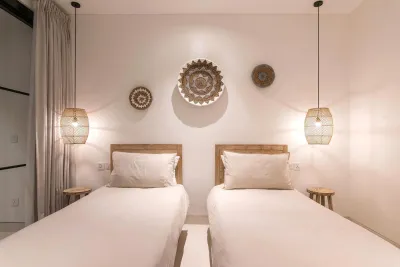 Bedroom-Villa-Sejarah-Luxury-Private-Villa-Umalas-18