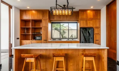 Dining-Kitchen-Private-Luxury-Villa-Merayu-Canggu-12