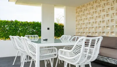 Rooftop-Private-Luxury-Villa-Merayu-Canggu-4