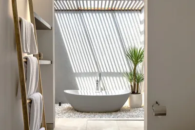 Bathroom-Villa-Gendang-Luxury-Private-Villa-Seminyak-1-1