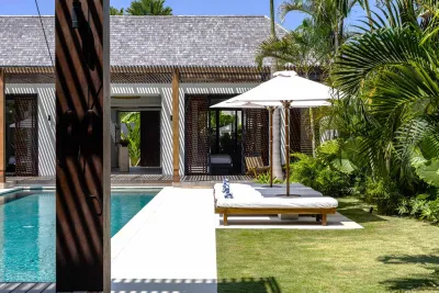 Pool-Villa-Gendang-Luxury-Private-Villa-Seminyak-3-1