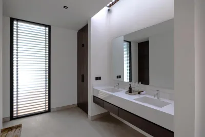 Bathroom-Villa-Gendang-Luxury-Private-Villa-Seminyak-9-1