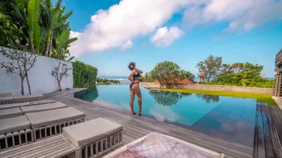 Pool-By-The-Beach-Luxury-Beach-Villa-Cemagi-1-2