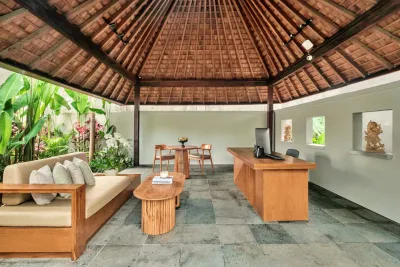 Mayaloka-Luxury-Villas-Ubud-Outside-Areas-6