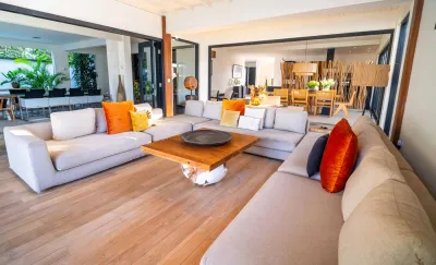 Living-Room-Luxury-Beach-Villa-Cemagi-3-1