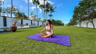 Yoga-Luxury-Beach-Villa-Cemagi-2-1