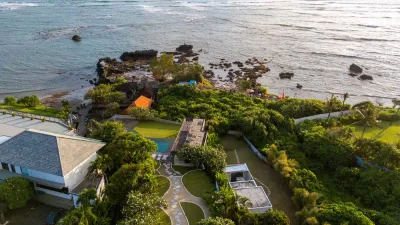 Drone-Luxury-Beach-Villa-Cemagi-2-1