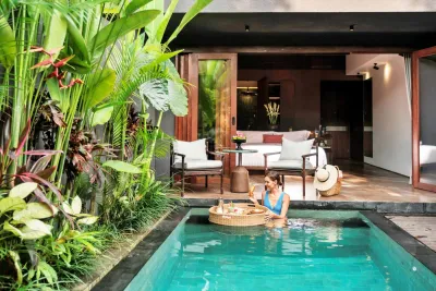 Pool-Area-Mayaloka-Luxury-Villas-Ubud-5