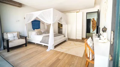 Bedrooms-Luxury-Beach-Villa-Cemagi-6-2