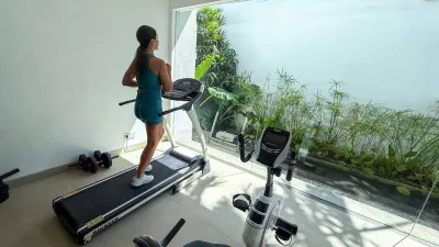 Gym-Luxury-Beach-Villa-Cemagi-3-1