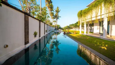 2nd-Pool-Luxury-Beach-Villa-Cemagi-6-2